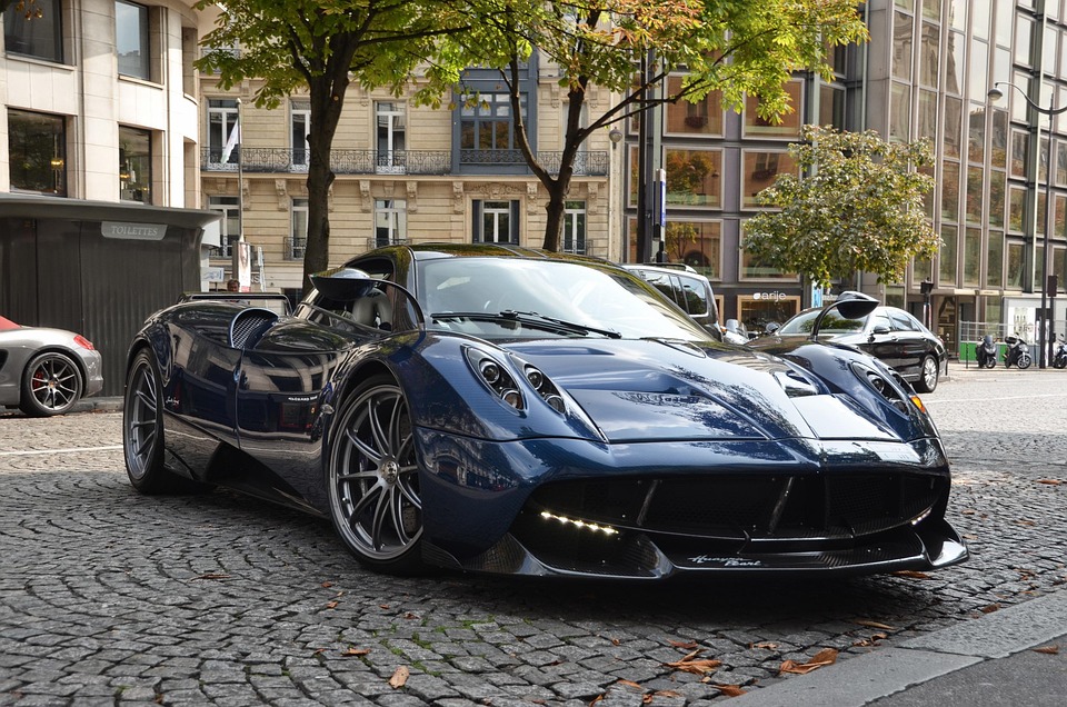 Интересин факти за Pagani Huayra